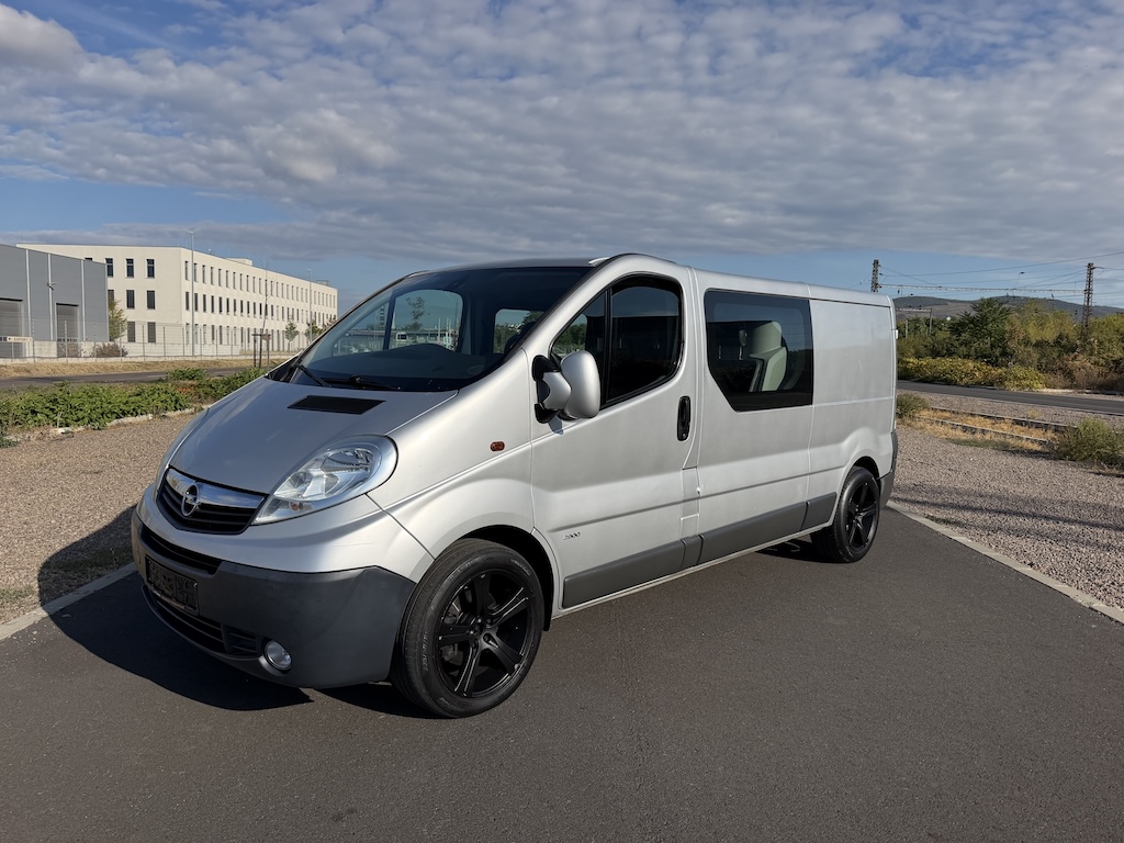 IMG_4896 Opel Vivaro L2H1 2.0 CDTi - Image 1